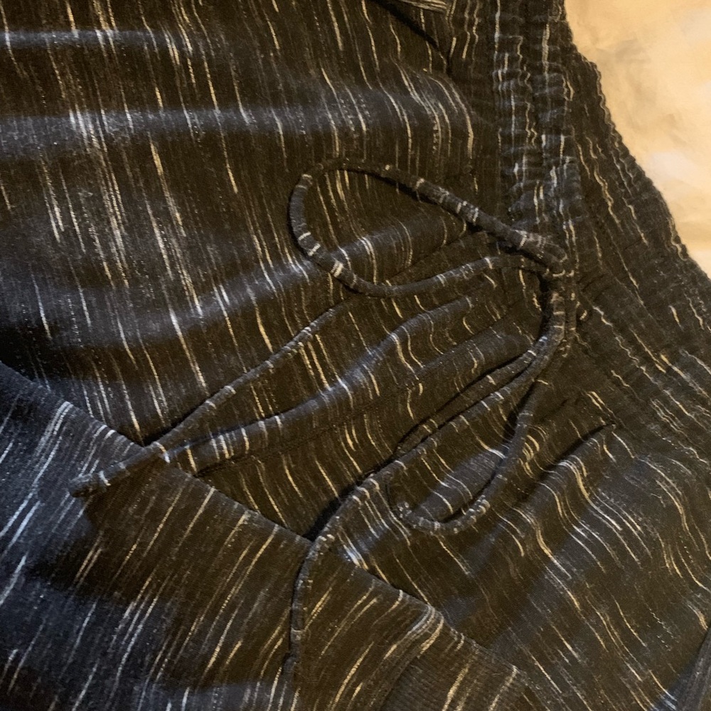 Gap Joggers - Picture 2 of 4